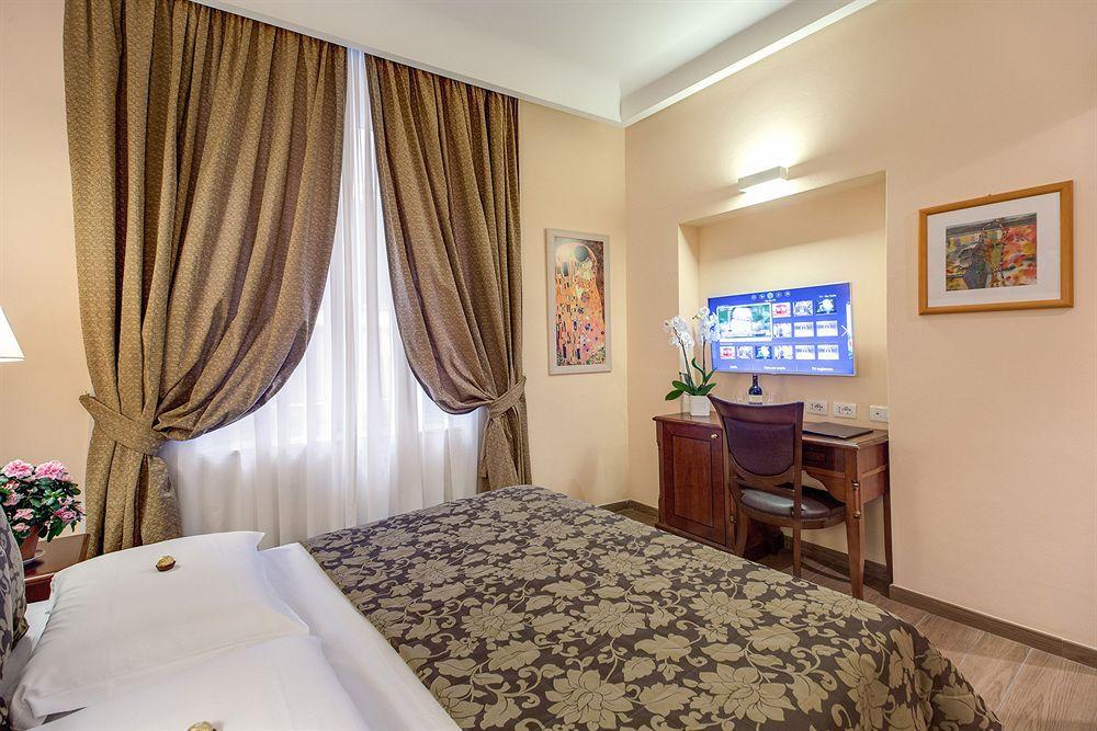 Basilio 55 Rome Hotel Bagian luar foto