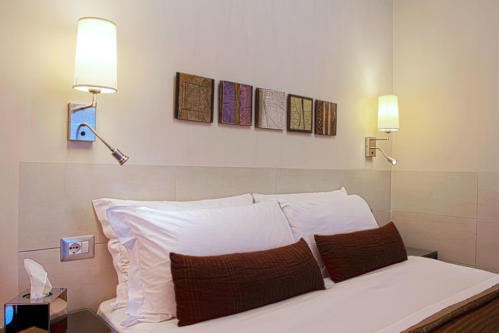 Basilio 55 Rome Hotel Bagian luar foto